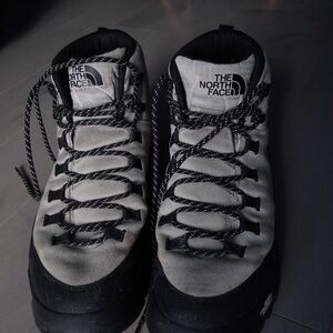 The North Face Boots – Men’s Size US 9 / EU 42